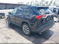 Photo 3 of 15 — 2020 Toyota RAV4