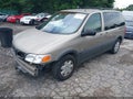 2001 Pontiac Montana — photo 2 of 11 | VIN 1GMDU03E21D233302