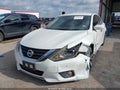 2017 Nissan Altima — photo 2 of 16 | VIN 1N4AL3AP0HC252372