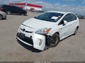Photo 2 of 16 — 2015 Toyota Prius