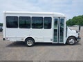 Photo 18 of 21 — 2015 Chevrolet Express 2500