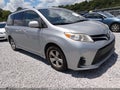 Photo 1 of 16 — 2020 Toyota Sienna