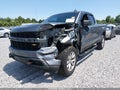 2019 Chevrolet Silverado 1500 — photo 2 of 16 | VIN 1GCRYBEF9KZ214783
