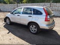 2011 Honda CR-V — photo 3 of 17 | VIN 5J6RE4H33BL000617