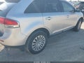 Photo 6 of 16 — 2013 Lincoln MKX