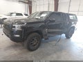 Photo 2 of 17 — 2024 Nissan Frontier