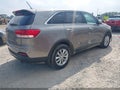 2017 Kia Sorento — photo 4 of 21 | VIN 5XYPG4A31HG197549