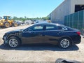 Photo 15 of 17 — 2017 Chevrolet Malibu
