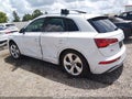 Photo 3 of 11 — 2021 Audi Q5