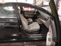 2018 Hyundai Elantra — photo 5 of 17 | VIN 5NPD84LF6JH285132