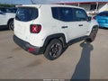 Photo 4 of 11 — 2016 Jeep Renegade