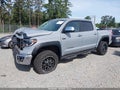 2020 Toyota Tundra — photo 2 of 18 | VIN 5TFHY5F17LX923113