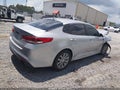 2018 Kia Optima — photo 4 of 17 | VIN 5XXGT4L31JG186411