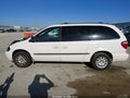 Photo 14 of 16 — 2002 Dodge Grand Caravan
