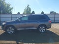 Photo 14 of 18 — 2012 Toyota Highlander
