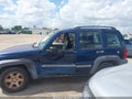 Photo 14 of 16 — 2003 Jeep Liberty
