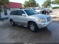 Photo 1 of 11 — 2002 Toyota Highlander