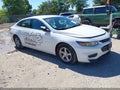 2018 Chevrolet Malibu — photo 1 of 18 | VIN 1G1ZB5ST8JF180972