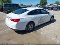 2018 Chevrolet Malibu — photo 4 of 18 | VIN 1G1ZB5ST8JF180972