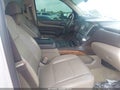 2017 Chevrolet Suburban — photo 5 of 17 | VIN 1GNSCJKC8HR245527