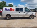 2013 GMC Savana 2500 — photo 13 of 18 | VIN 1GTW7GBA0D1109854