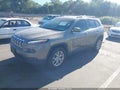 Photo 2 of 16 — 2017 Jeep Cherokee
