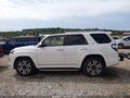 2018 Toyota 4Runner — photo 14 of 16 | VIN JTEZU5JR9J5182206