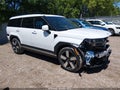 2024 Hyundai Santa Fe — photo 1 of 17 | VIN 5NMP4DGL4RH009937