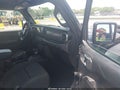 Photo 5 of 18 — 2020 Jeep Wrangler
