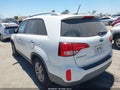 Photo 3 of 11 — 2014 Kia Sorento