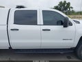 Photo 14 of 17 — 2017 Chevrolet Silverado
