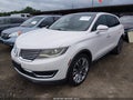 Photo 2 of 16 — 2016 Lincoln MKX
