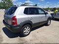 Photo 4 of 11 — 2005 Hyundai Tucson