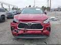 Photo 13 of 17 — 2025 Toyota Highlander Hybrid