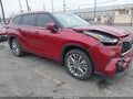 Photo 1 of 17 — 2025 Toyota Highlander Hybrid