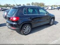 2011 Volkswagen Tiguan — photo 4 of 11 | VIN WVGAV7AX3BW521736