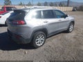 2016 Jeep Cherokee — photo 4 of 16 | VIN 1C4PJMCS8GW245121