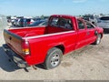 2004 GMC Sierra 1500 — photo 4 of 11 | VIN 2GTEC19V041203420