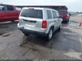 Photo 4 of 16 — 2011 Jeep Patriot