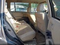 Photo 8 of 15 — 2004 Toyota Highlander