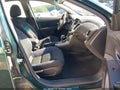 Photo 5 of 16 — 2015 Chevrolet Cruze