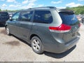 Photo 3 of 16 — 2013 Toyota Sienna