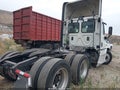 2015 Freightliner Cascadia 125 — photo 4 of 20 | VIN 1FUJGEDV7FLGC8395