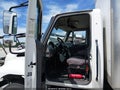 2018 International Durastar 4300 — photo 6 of 15 | VIN 1HTMMMML4JH366907