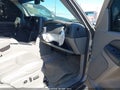 Photo 5 of 16 — 2003 Chevrolet Tahoe