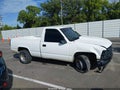 1996 GMC Sierra — photo 13 of 15 | VIN 1GTEC14R2TZ531938