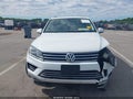 Photo 12 of 16 — 2015 Volkswagen Touareg