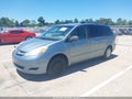 Photo 2 of 11 — 2009 Toyota Sienna