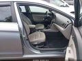 2017 Hyundai Elantra — photo 5 of 18 | VIN 5NPD84LF3HH020663