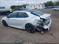 2018 Toyota Camry — photo 3 of 16 | VIN 4T1B61HK9JU086109